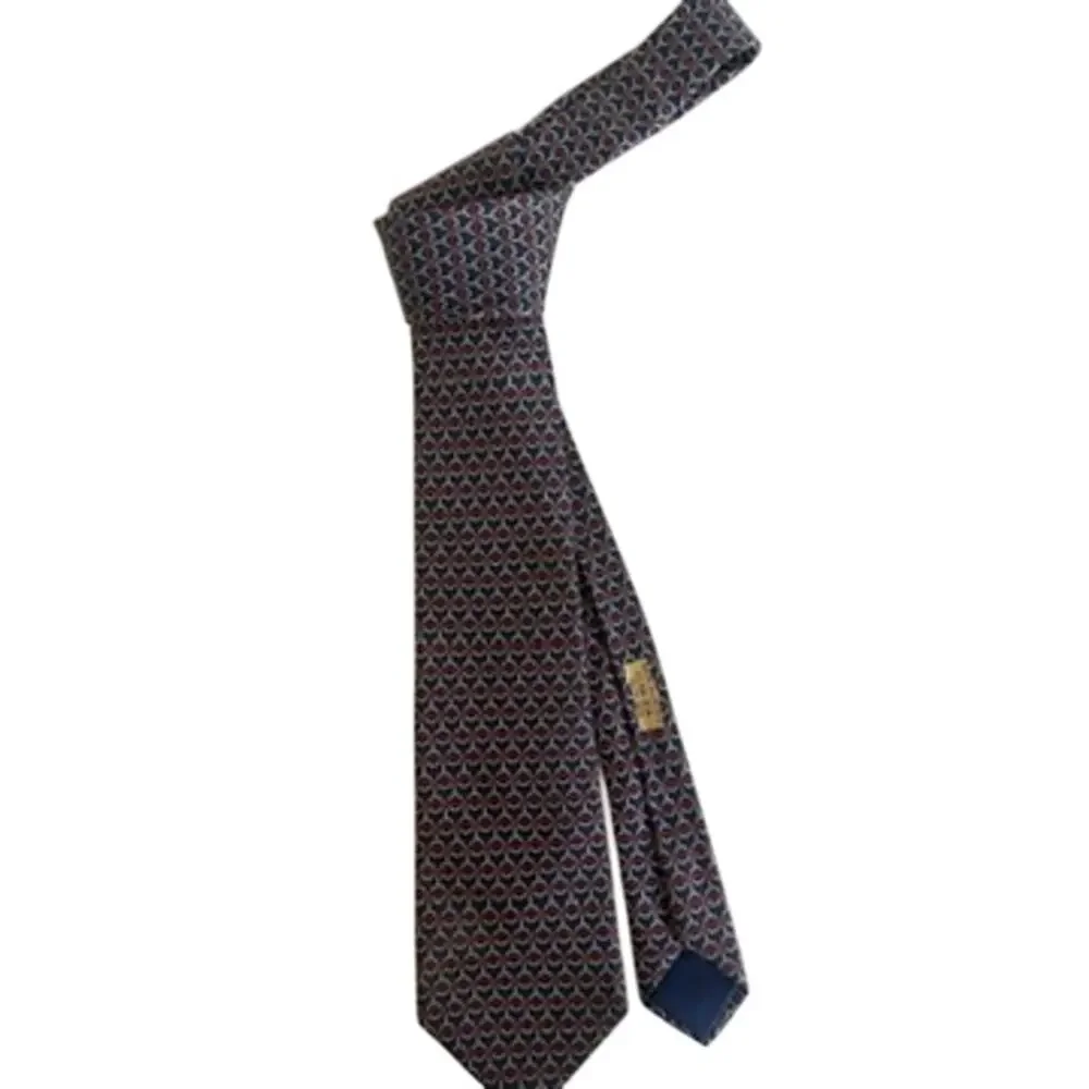 HERMÈS Paris Silk Tie Navy Geometric Horsebit‎ Print 7156 FA Made in France